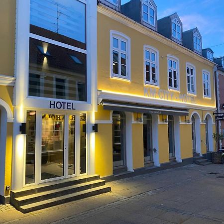 Blue Double Room 6 On Pedestrian Street Saeby ภายนอก รูปภาพ